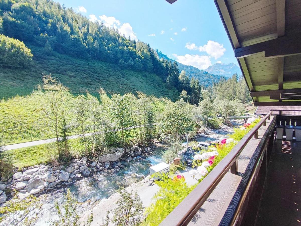 Pretty Holiday Home In Mayerhofen With Balcony Mayrhofen Eksteriør billede